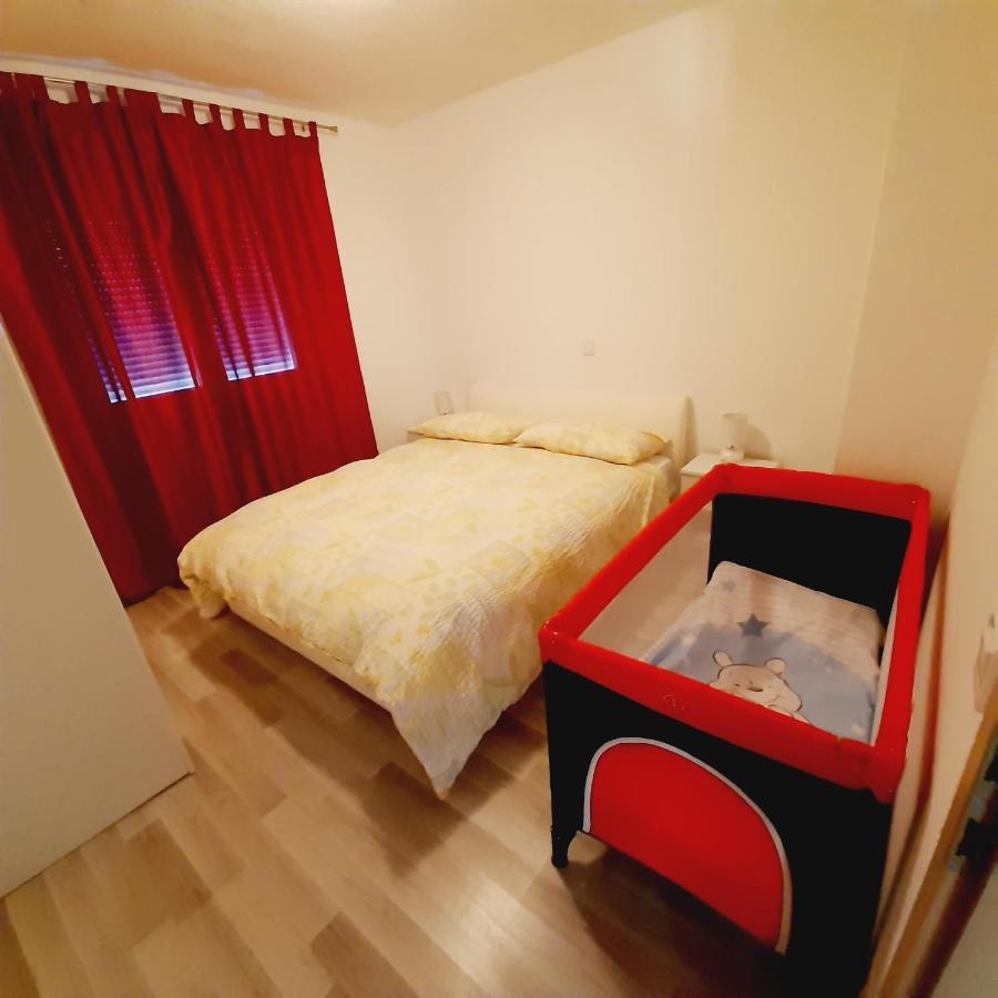 Apartment Lumago Kaštela Eksteriør bilde